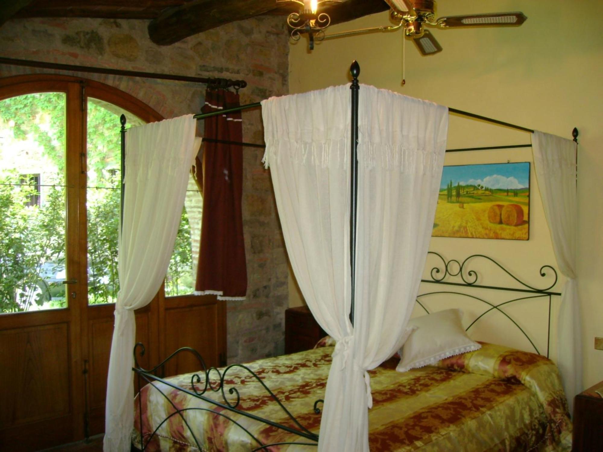 Agriturismo Il Santo Greve in Chianti Room photo